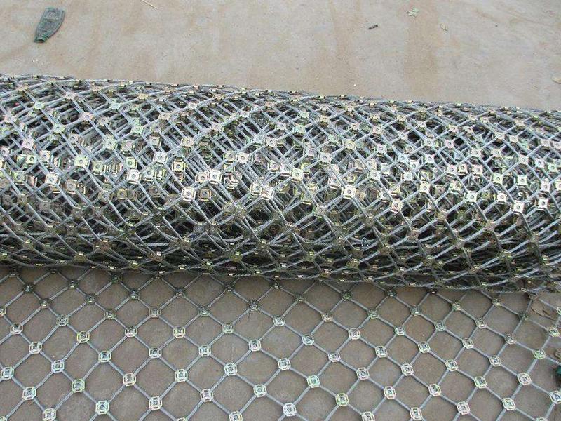 GAR2型主動(dòng)防護(hù)網(wǎng) GAR2型主動(dòng)防護(hù)網(wǎng)