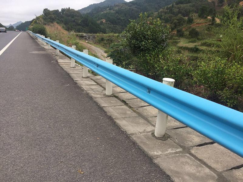 吳忠雙波護(hù)欄板